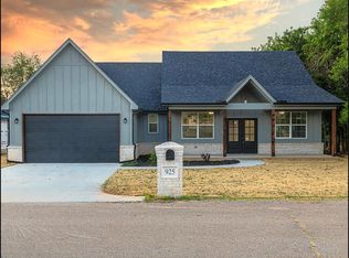 925 NW 102nd St, Oklahoma City, OK 73114