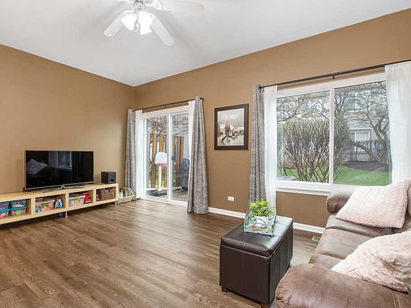 5th image of 855 Asbury Dr
