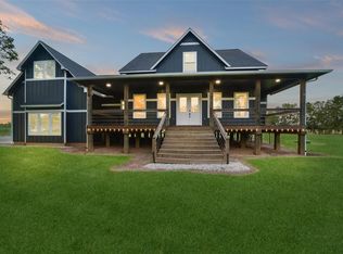 5275 County Road 30, Angleton, TX 77515