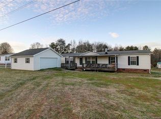 6140 Little Mountain Rd, Sherrills Ford, NC 28673