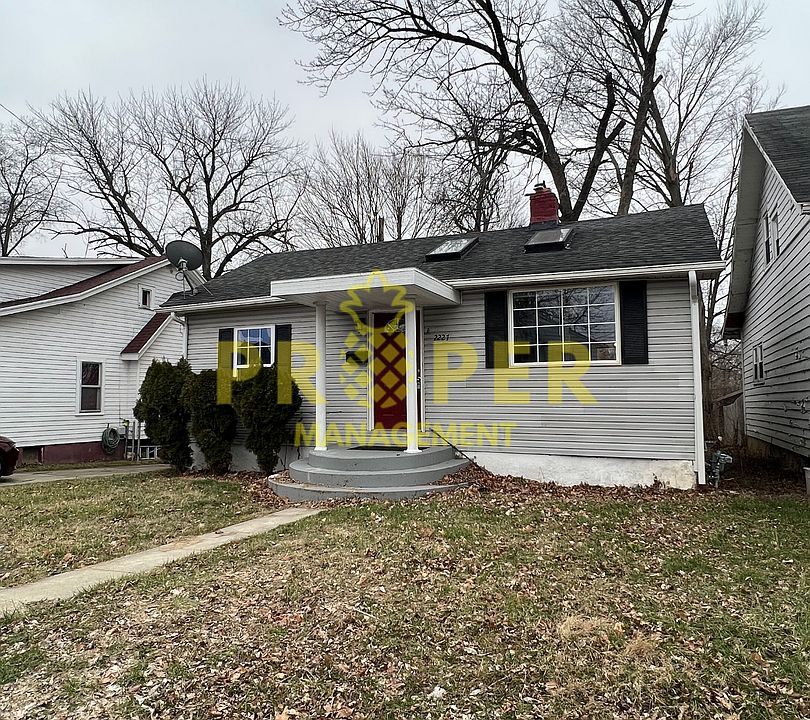 1st image of 2227 Kensington Dr