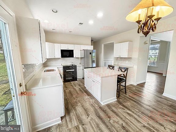 3rd image of 20502 Quiet Valley Ct