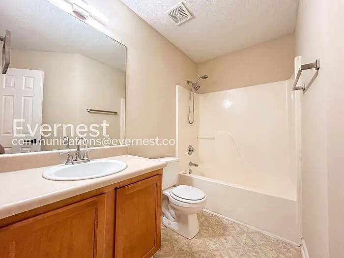 2929 Edgefield Ct SW — Photo 15