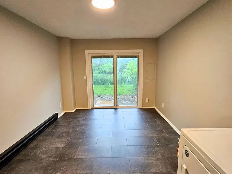 95 Buffalo St #5 — Photo 3