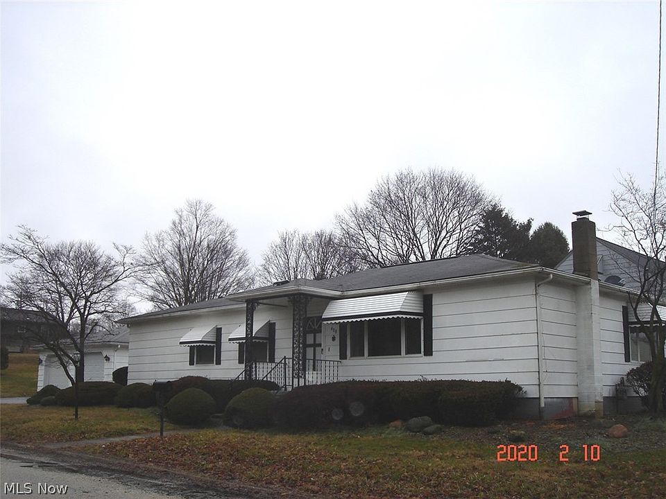 1st image of 408 Sebring St