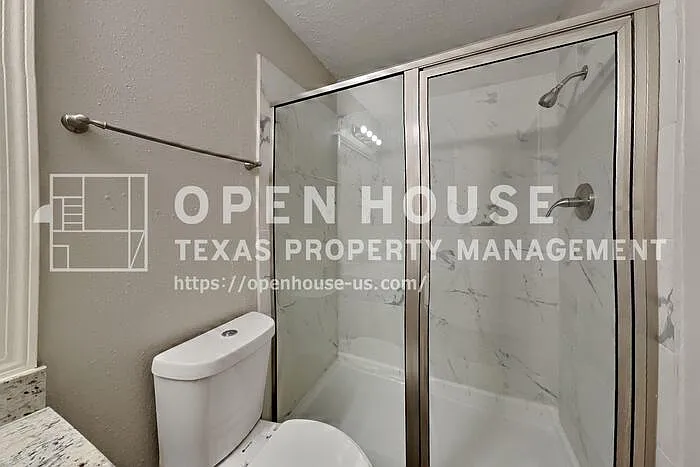 11910 Westwold Dr — Photo 10