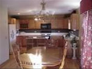 2nd image of 2406 Falcon Ln