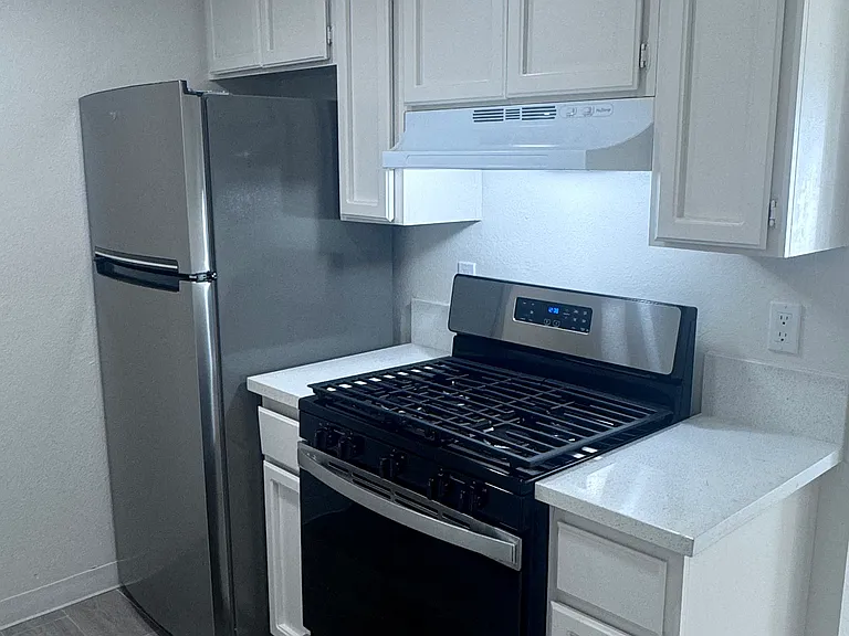 4144 Illinois St #3 — Photo 3