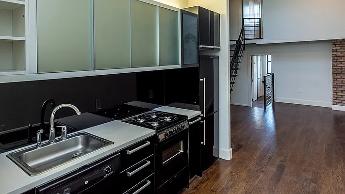 Rented by Nooklyn NYC LLC | media 4