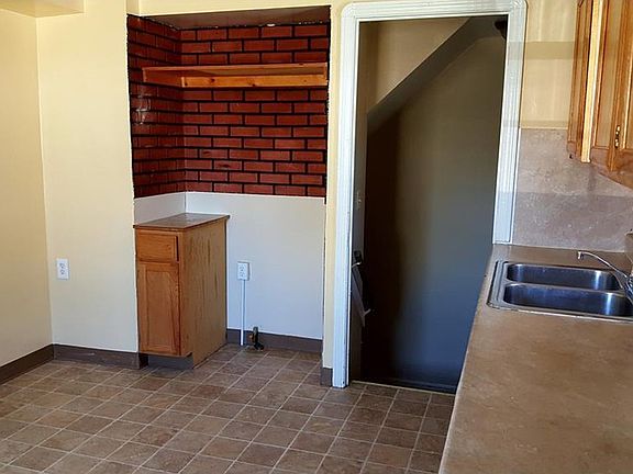 5th image of 12001 Kirton Ave