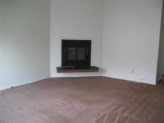 3rd image of 4089 Smokey Lake Dr