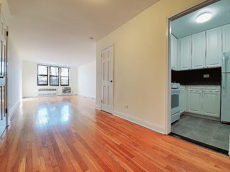 60 Turner Pl #3K