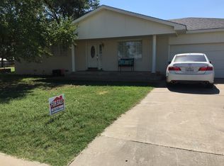 246 16th St, Hereford, TX 79045