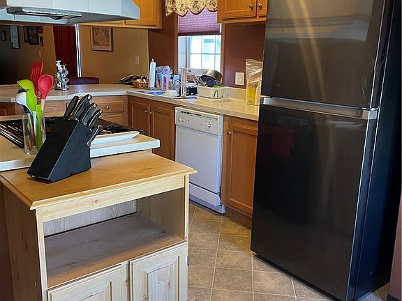 5th image of 1377 Duchess Ln