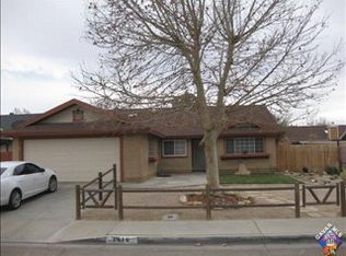 1616 Lobo Ct, Lancaster, CA