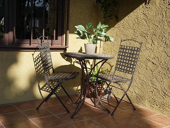 2nd image of 1445 N Sierra Bonita Ave