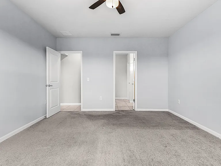 16033R Beachberry Dr — Photo 8