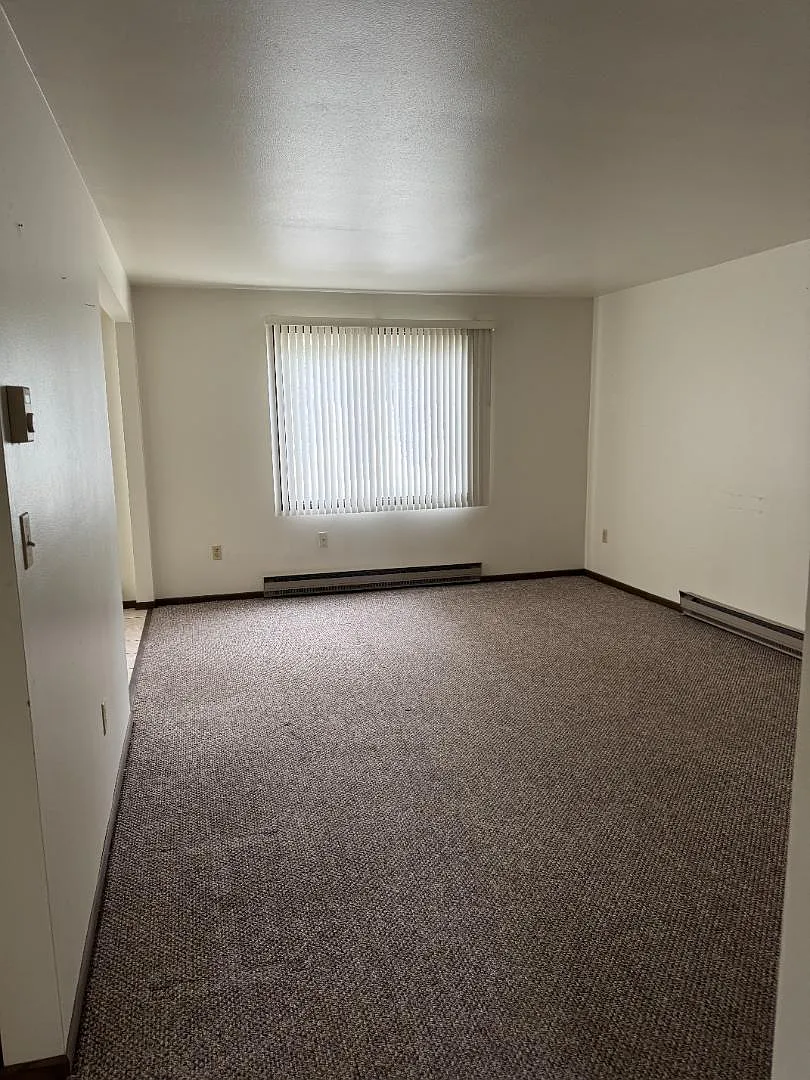 2914 Garfield St - D — Photo 3