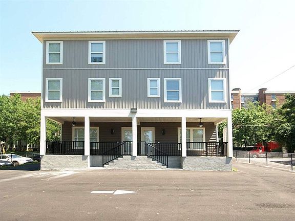 2nd image of 527 Conradi St