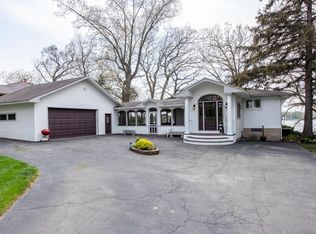 12718 229th Ave, Bristol, WI 53104