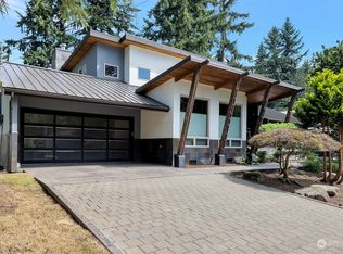 16546 NE 99th St, Redmond, WA 98052