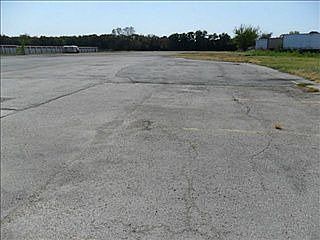 5th image of 3123 N Highway 175