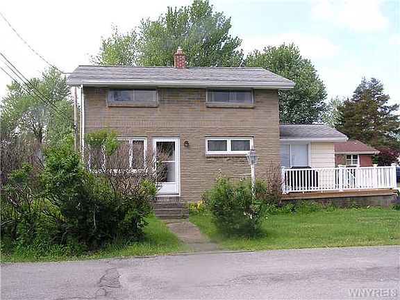 3rd image of 4849 Chapman Pkwy