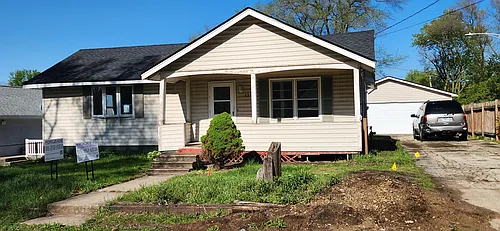 3307 Hoover Ave Photo 1
