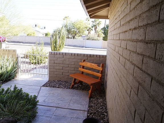 4th image of 15048 N 52nd St