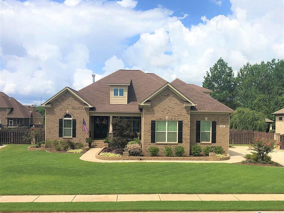 1st image of 124 Forest Bend Dr