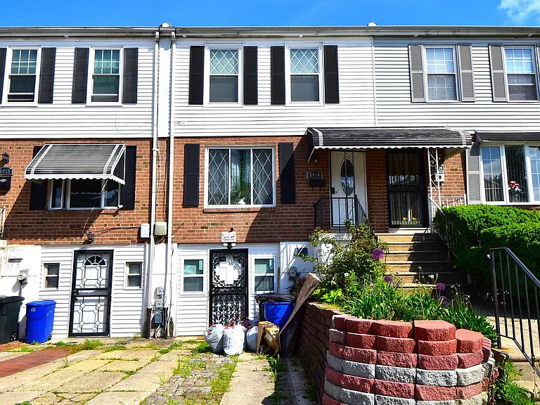 8018 Chelwynde Ave — Photo 42