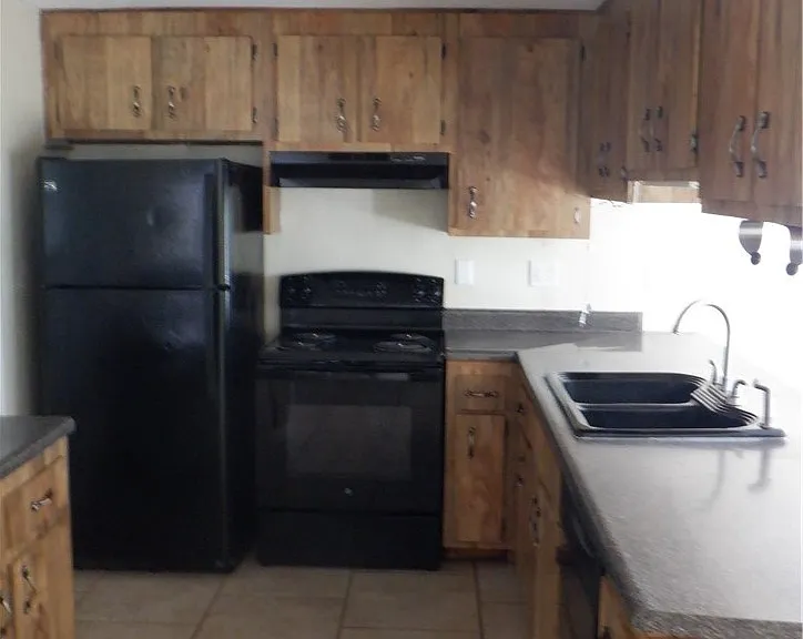 7234 Cherry Laurel Dr — Photo 10