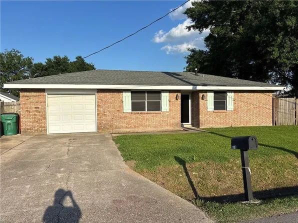 468 W B St, Norco, LA 70079