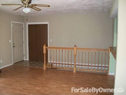 3rd image of 5085 Minns Dr