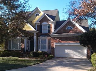 9009 Carastan Dr, Charlotte, NC 28216