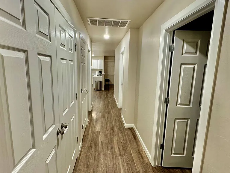 203 Gray St — Photo 20