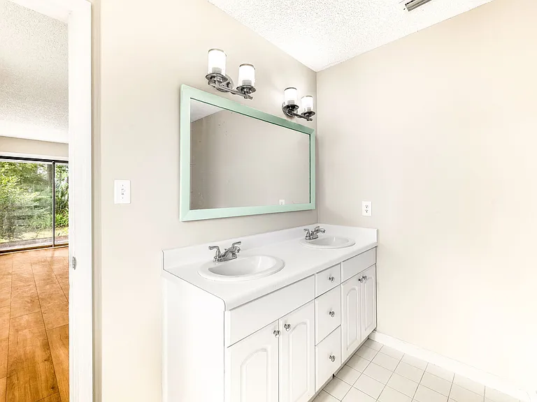 119 Palm Valley Woods Dr — Photo 30