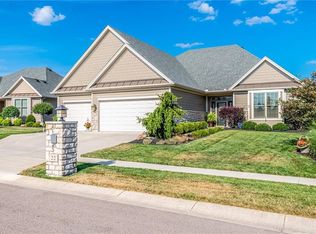 22 Anchor Ln, Springboro, OH 45066
