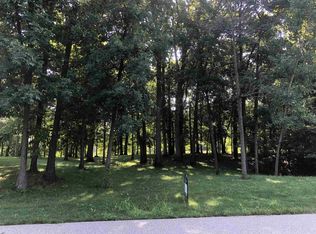 56178 Whispering Hill Dr, Bristol, IN 46507