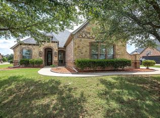 901 Egan Way Ct, Burleson, TX 76028