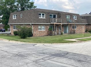 9730 Ravinia Ct #2W, Orland Park, IL 60462