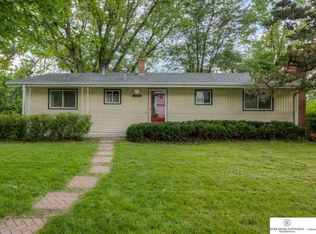 3038 S 109th St, Omaha, NE 68144