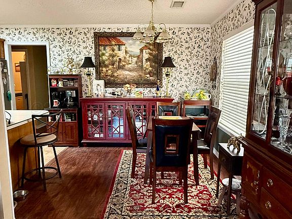 5th image of 5414 Somerset Dr