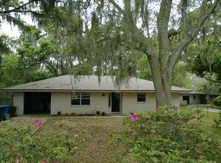 14730 Lake Magdalene Cir, Tampa, FL 33613