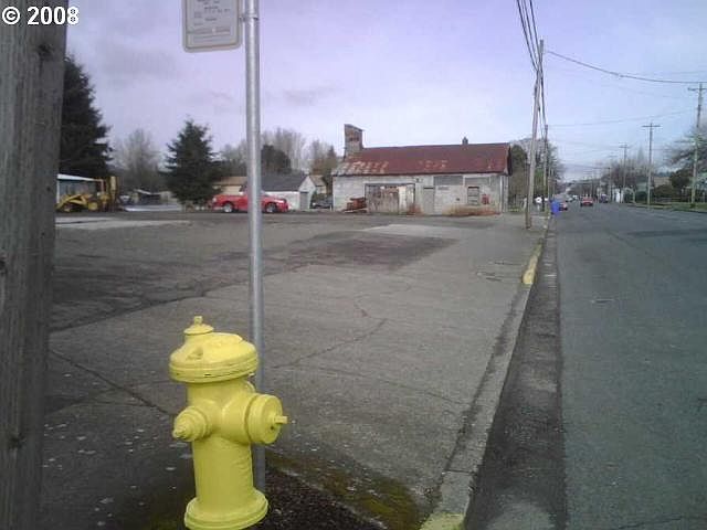 1st image of 1115 S Pacific Ave