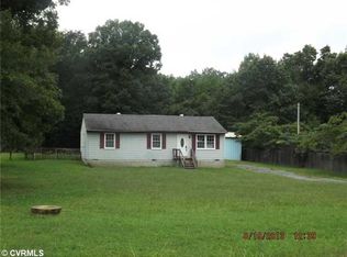 8818 Circlewood Dr, Petersburg, VA 23803