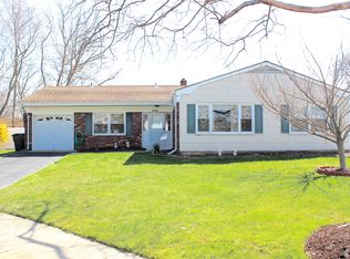 602 Senaroth Ct, Toms River, NJ 08753