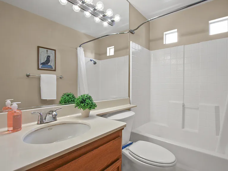 904 N Turner Ave #17 — Photo 14