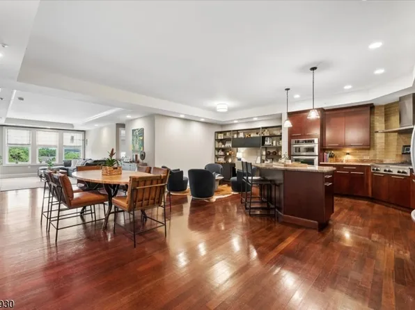40 W Park Pl #513, Morristown Town, NJ 07960