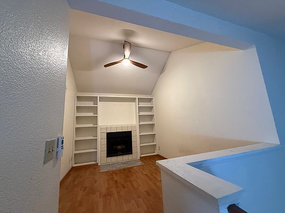 2nd image of 11555 Caminito La Bar APT 44